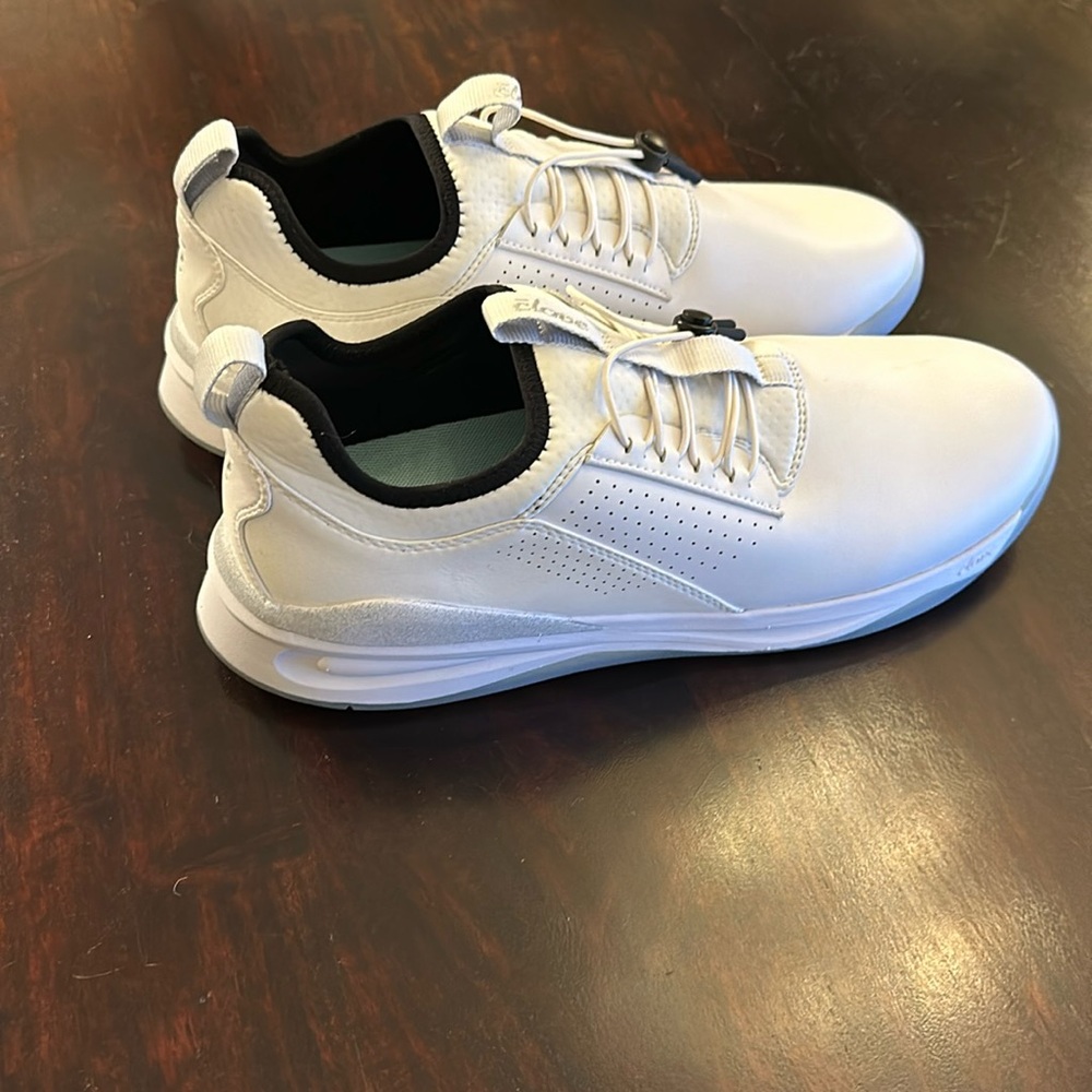 Men’s Clove sneakers-size 12
